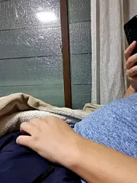 starvingo2002 webcam model stream image