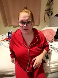 BrattyPrincess-x webcam model stream image