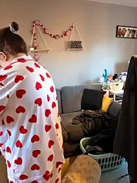 BrattyPrincess-x webcam model stream image