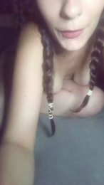 Celynia webcam model stream image