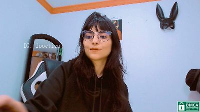 Poetica_ webcam model stream image