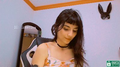 Poetica_ webcam model stream image