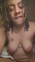 Noemyfrenchy webcam model stream image