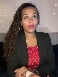 MK_34C webcam model stream image