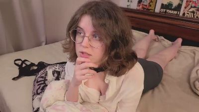 FancyHenley webcam model stream image
