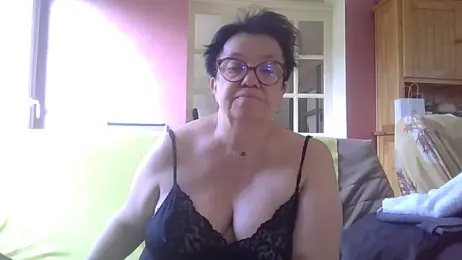 Vandeae44 webcam stripchat model stream image