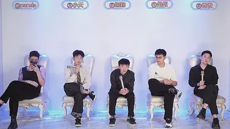 OUBA-boys webcam model stream image