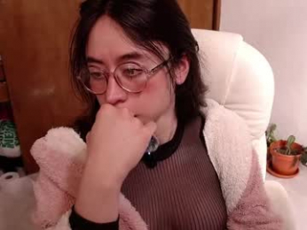 emily_pearl_ webcam model stream image