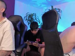 dan-bull90 webcam model stream image