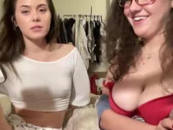 lucyvale22101 webcam chaturbate model stream image