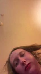 Roxannestunna webcam model stream image