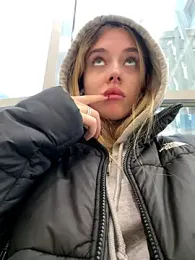 enjoy_my_beauty webcam model stream image