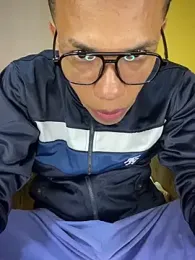 1MoiseXxx1_777 webcam model stream image