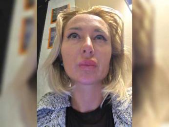 ARotikA1 webcam model stream image