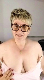 Bionda_M webcam model stream image