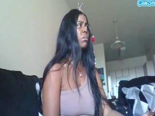 amiyadenae webcam model stream image