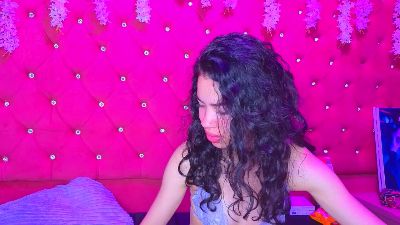 Nanis_James webcam cam4 model stream image