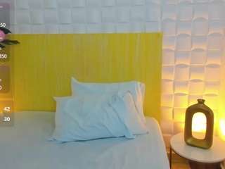 saliha-pinky webcam model stream image