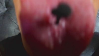 molenna_queenn webcam model stream image