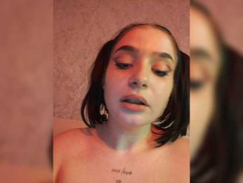 22Alaska22 webcam bongacams model stream image