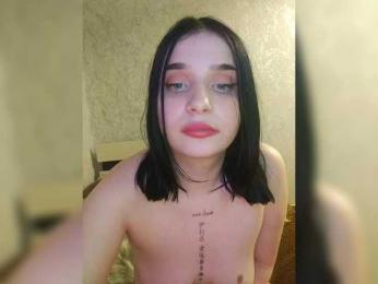 22Alaska22 webcam model stream image