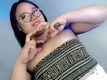 Iamyourdarkangelsucker webcam model stream image