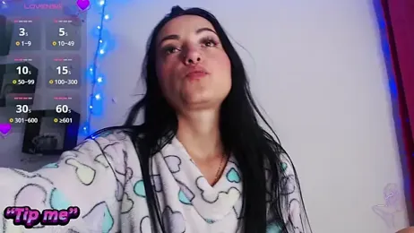 lola-lovee- webcam model stream image