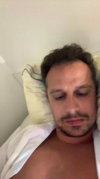 Nursealone webcam cam4 model stream image