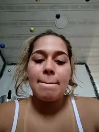 LaurenWelly_ webcam model stream image