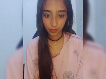 AlinaPopy webcam model stream image