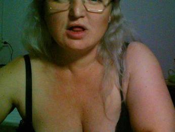 BLONDJob webcam model stream image
