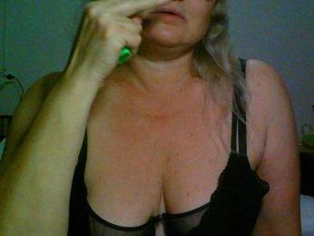 BLONDJob webcam model stream image