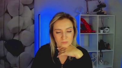 AlisaCam24 webcam model stream image