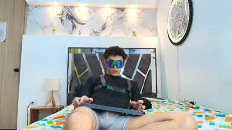 THREE_GUYS_HOT webcam model stream image