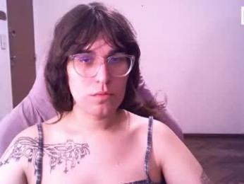 akamedolle webcam model stream image