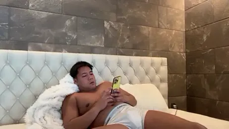 kouitichan webcam stripchat model stream image