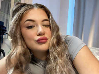 BeliaPuliafico webcam model stream image