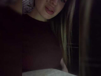 Polichkaaaa webcam model stream image