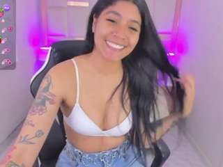 nikibryce webcam model stream image