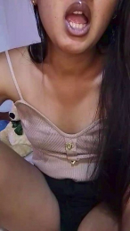 rachelle27 webcam cam4 model stream image