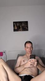 boylove223 webcam model stream image