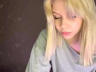 sherrilmezzatesta webcam camsoda model stream image