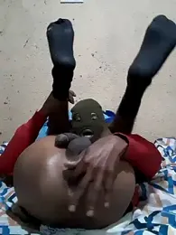 FeelingHornny webcam model stream image