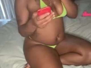 mochababy412 webcam model stream image