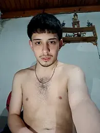 Elvergonn2105 webcam model stream image