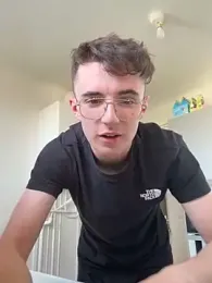 YFgrz webcam stripchat model stream image