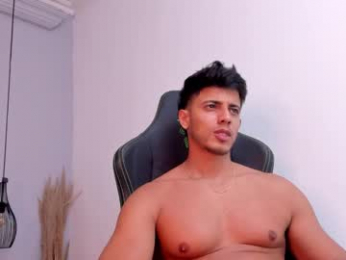 ashton_coleman_ webcam model stream image