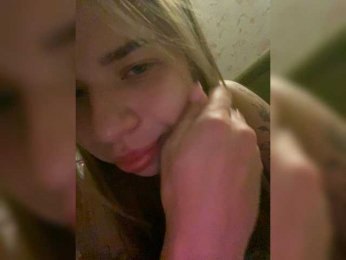 Barbiekkk1 webcam bongacams model stream image