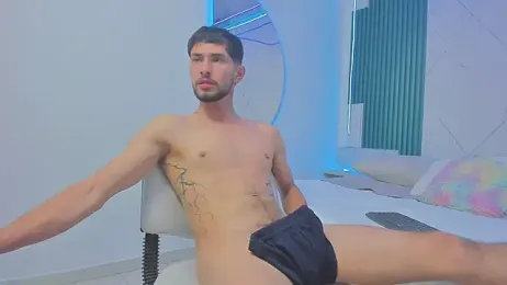 Aronn_King webcam model stream image