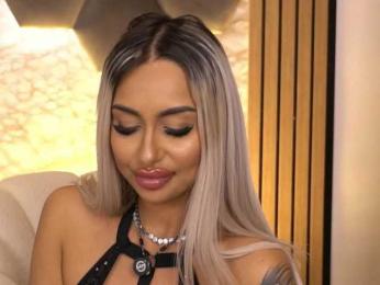 AmberGolden webcam bongacams model stream image